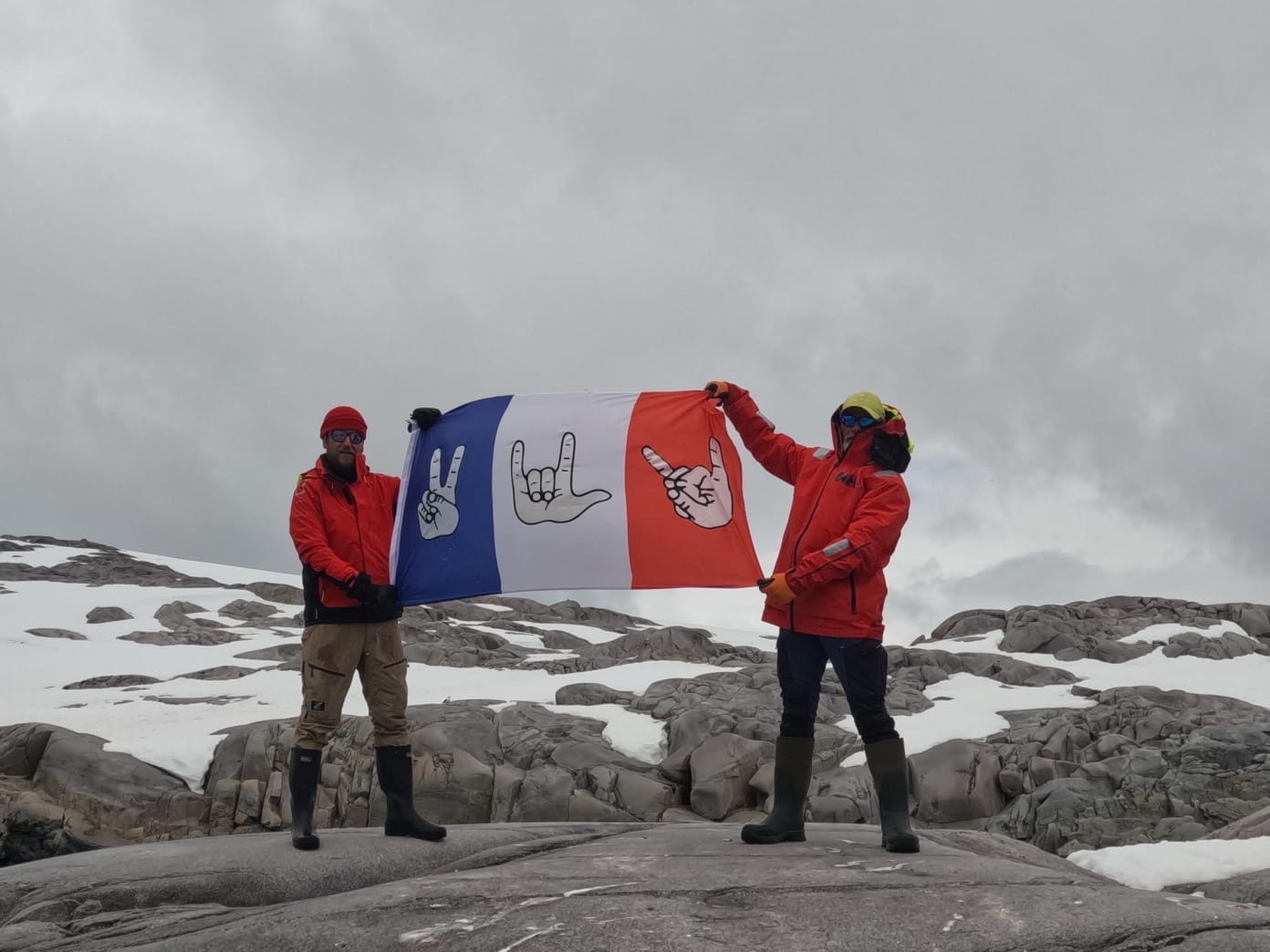 2f791e25-9d11-4a8e-8c1b-9cf4ada9283d